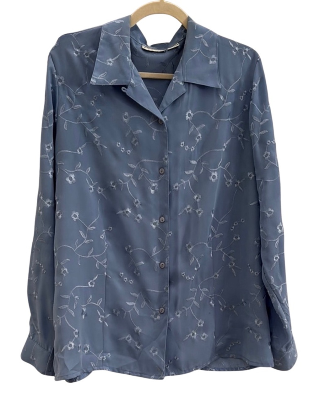 Cottagecore 90s Vintage Floral Blue Embroidered Floral Button Up Shirt